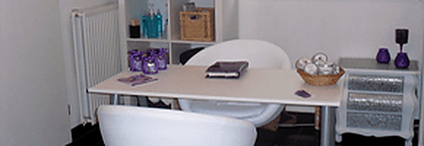 De behandelkamer van Satin Bodycare aan de Twentestraat
